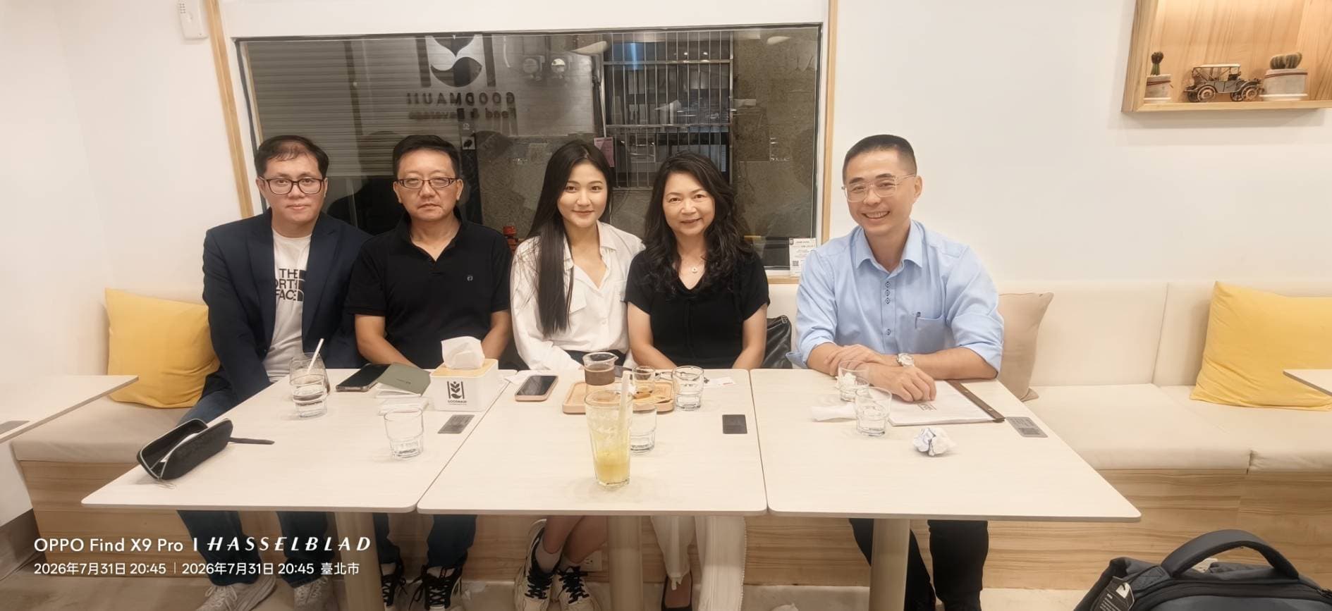 天下雜誌專訪台新證券企業工會理監事,深入剖析資深營業員如何站在職業道德與客戶關懷的第一線